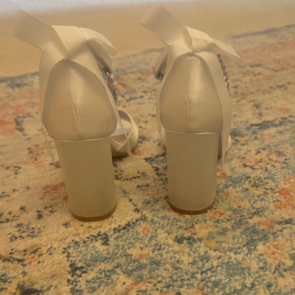 White Peep Toe Heels - Picture 2 of 8